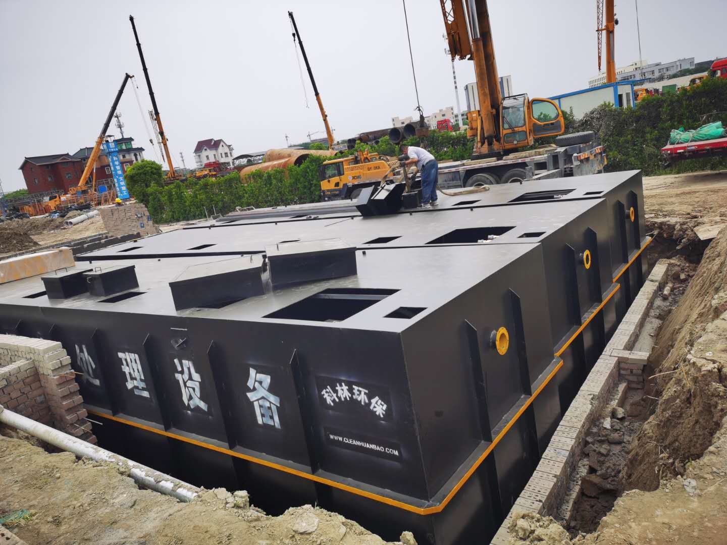 杭州蕭山國(guó)際飛機(jī)場(chǎng)MBR日處理600噸水發(fā)貨
